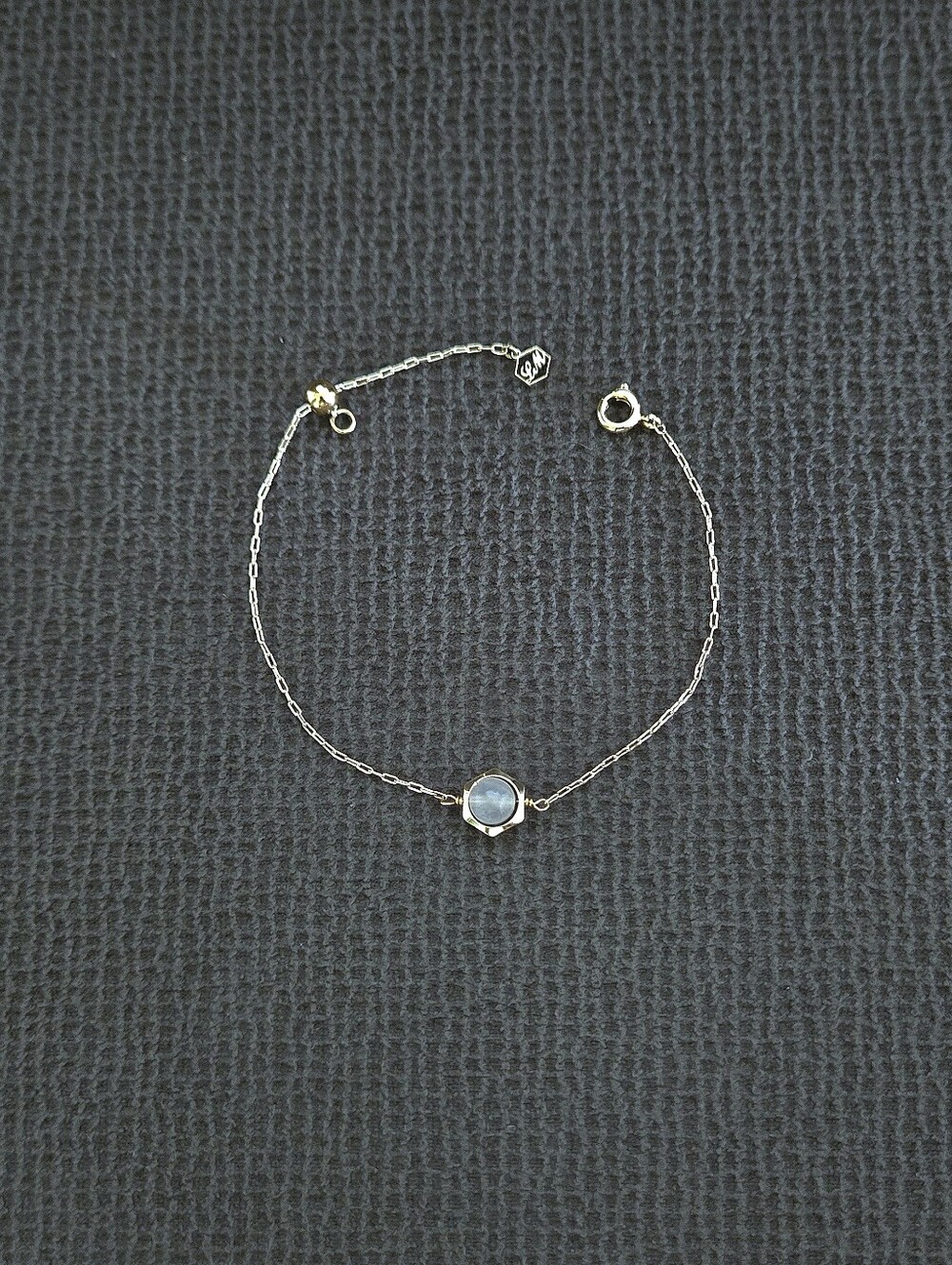 La Meno Hexagon Rose🌹Quartz💎Bracelet - Picture 15 of 16